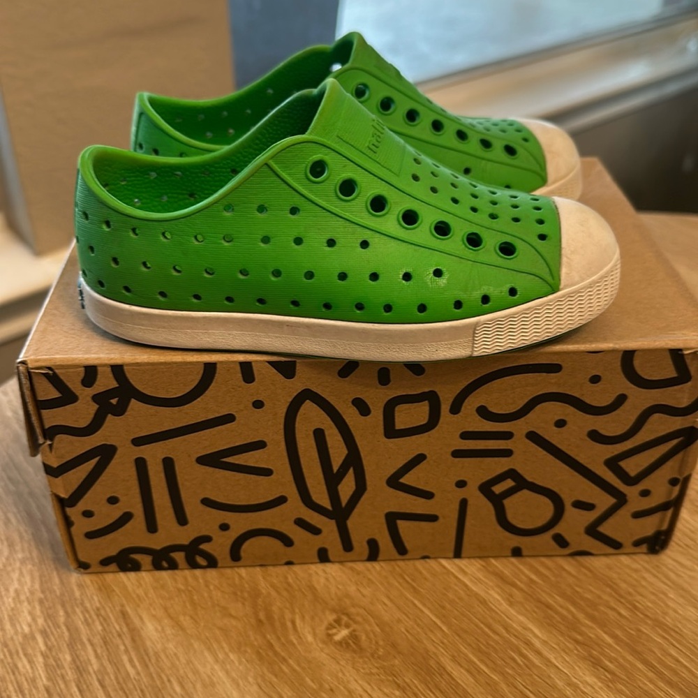 Native green C10